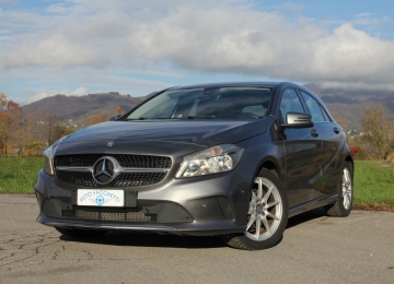 Mercedes-Benz A 180 BlueEfficiency Urban 122CV AUTOMATICA